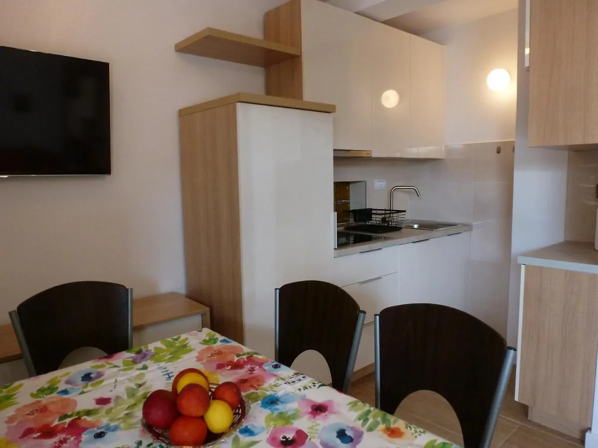 Apartments Samsa - Borik Rovinj Croatia