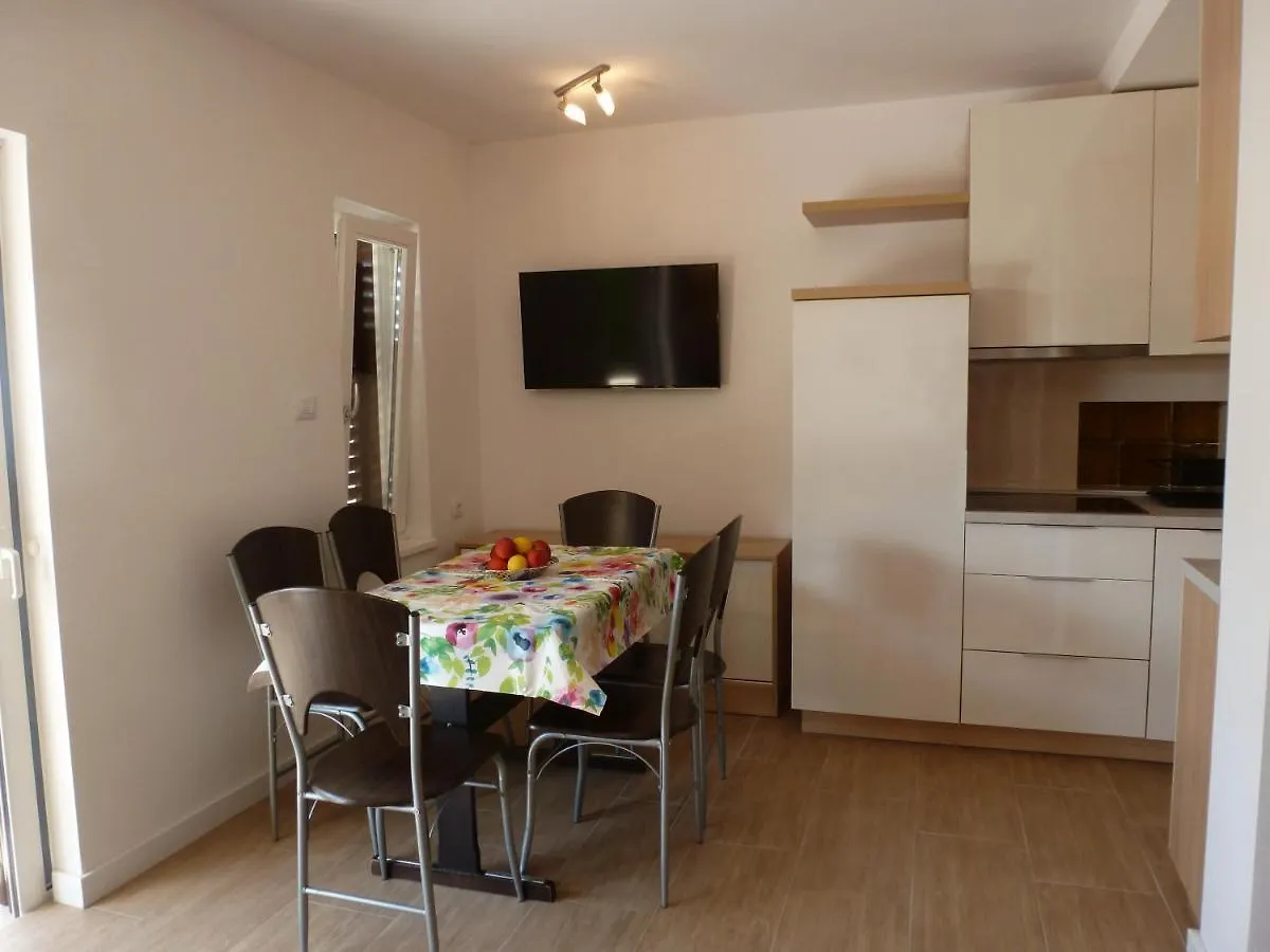 Apartments Samsa - Borik Rovinj