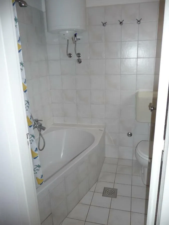 רוביני Apartments Samsa - Borik 0*,  קרואטיה